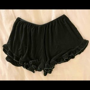 Brandy Melville Vintage OS comfy sho…